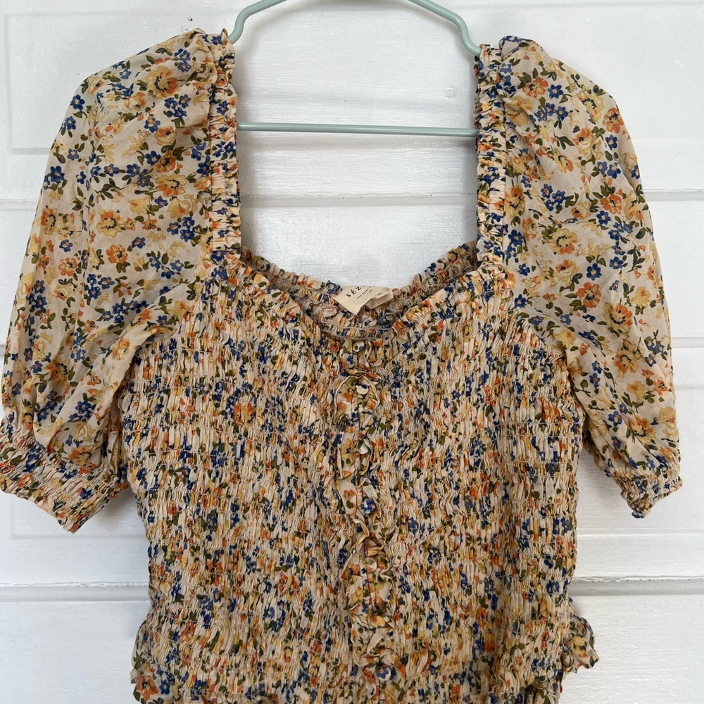 Sezane Mirtha Floral Smocked Blouse - Picture 2 of 6